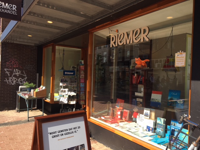 foto boekhandel Riemer in Groningen